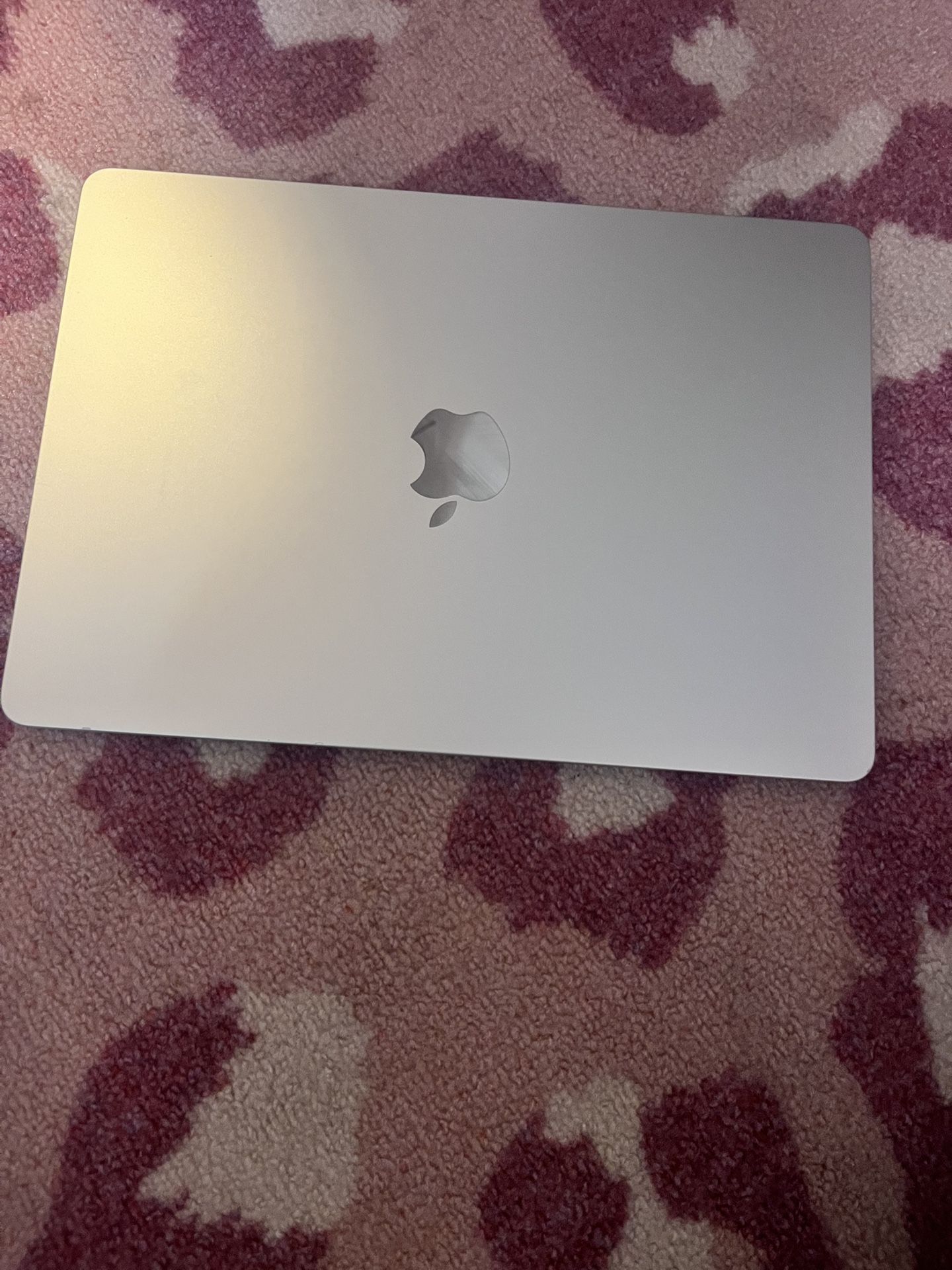 Macbook Air M2 2022 