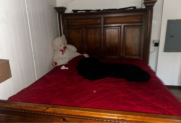 King size bed