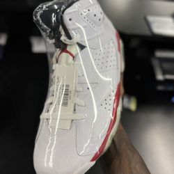 2010 Air Jordan Retro 6 “Bulls”