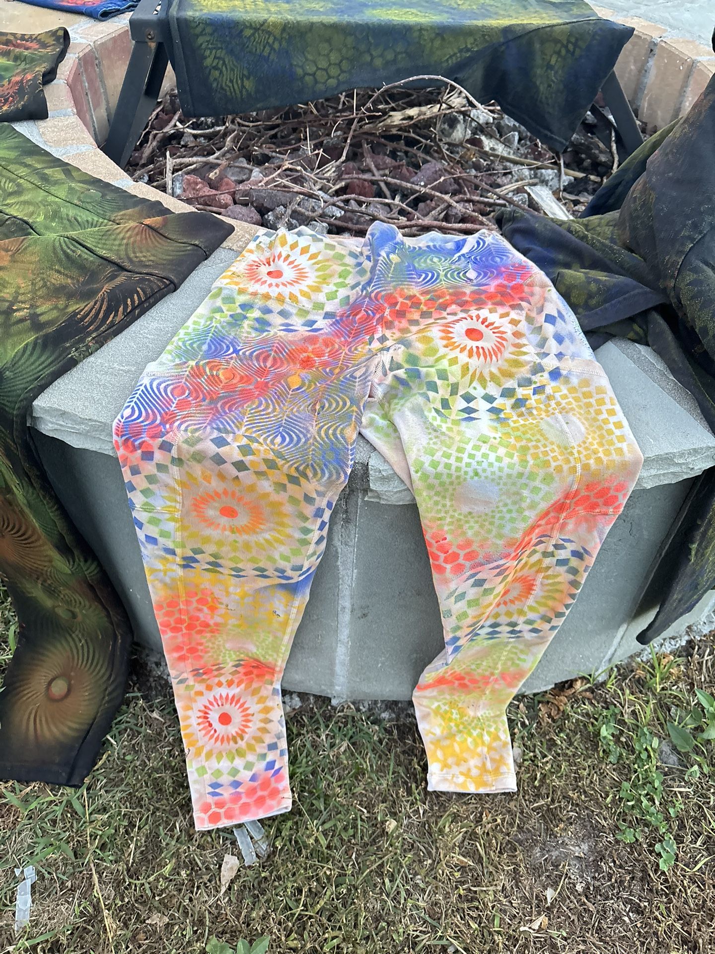 Geometric Pattern Leggings