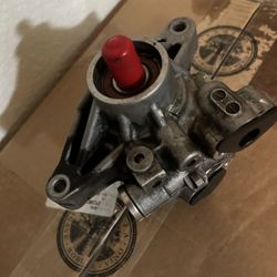 Used 2006-2011 Honda Civic - Power Steering Pump - Without Pulley
