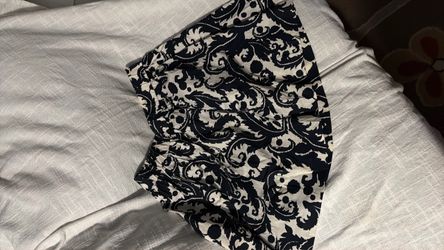 Banana Republic size 8 women’s skirt