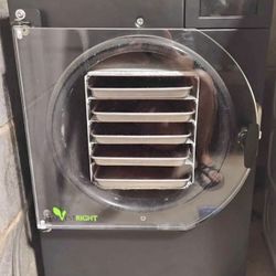 Harvest Right Medium Freeze Dryer 