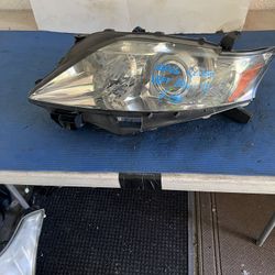 Lexus Rx 350 Driver Side Headlights 2010-2012