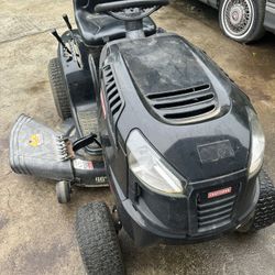 Craftsman Riding Lawnmower 