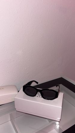 Women sunglasses