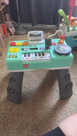 Fisher price DJ table