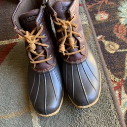 Sperry Duck Boots  Size 7.5 