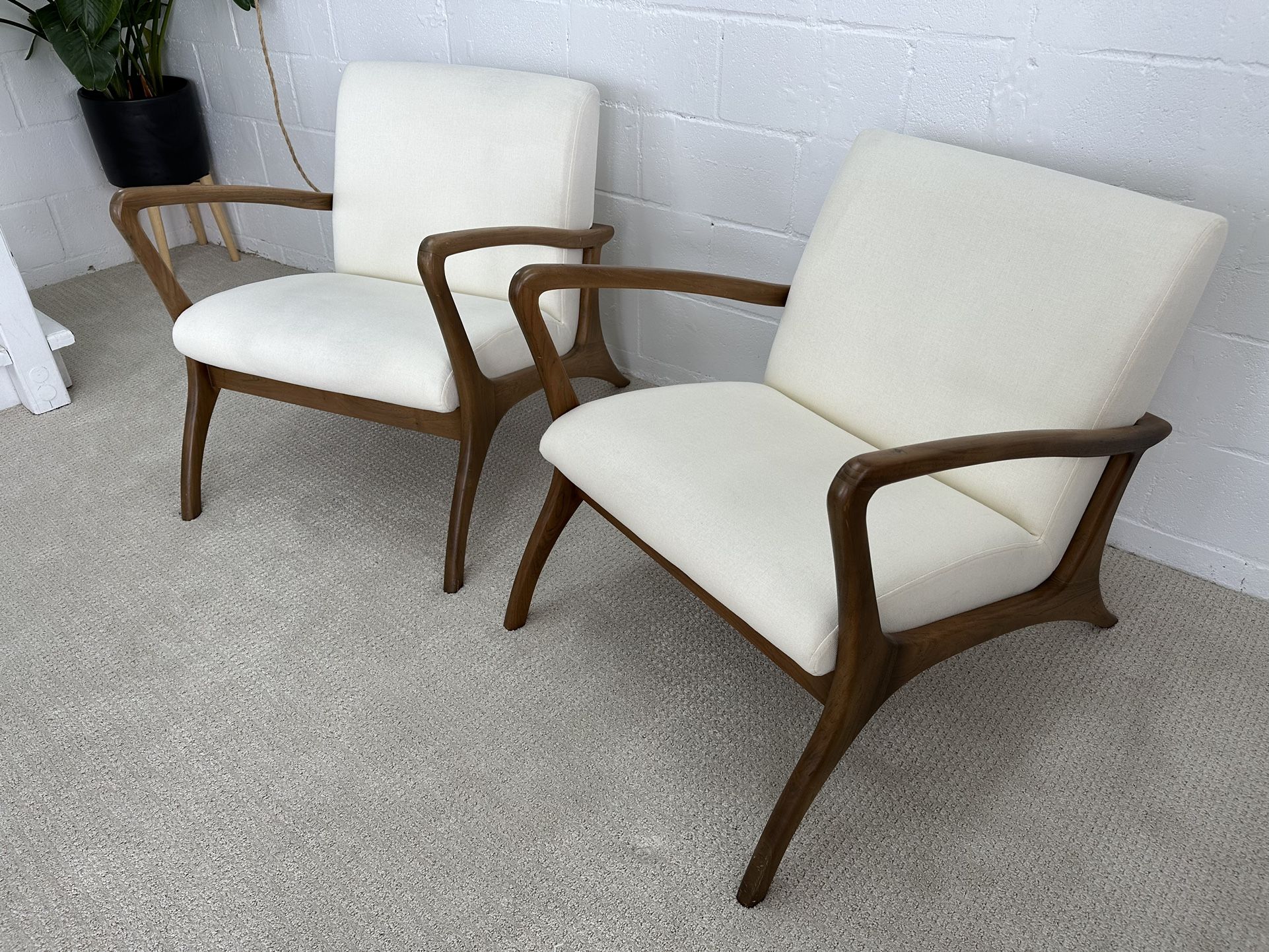 Soren Ventura Lounge Chairs