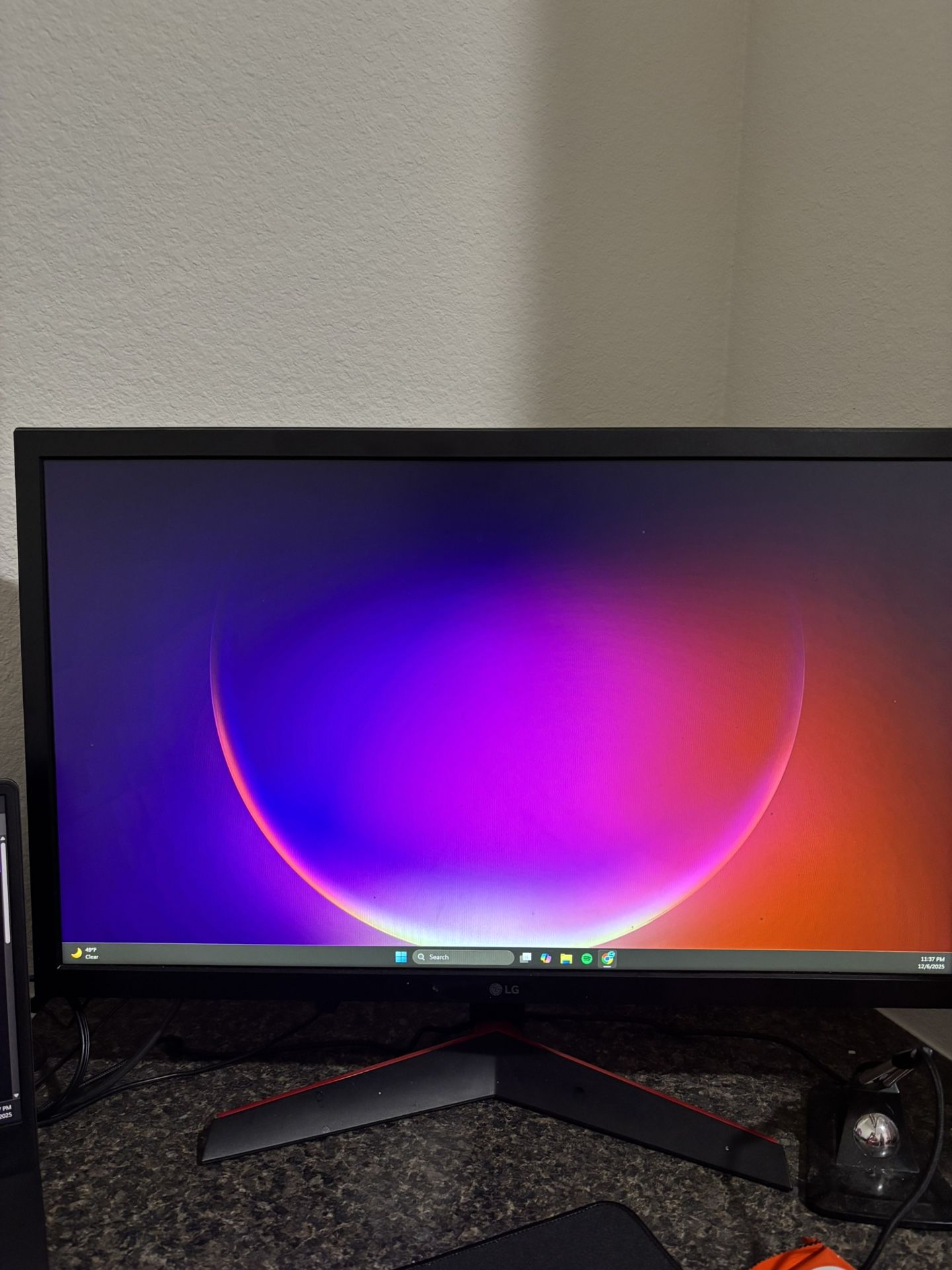LG Monitor