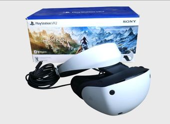 PSVR2 + Controllers + Case (Like New) (Sony VR2)