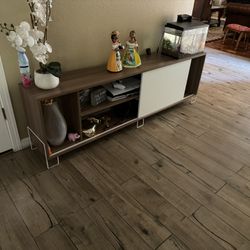 tv stand for sale 