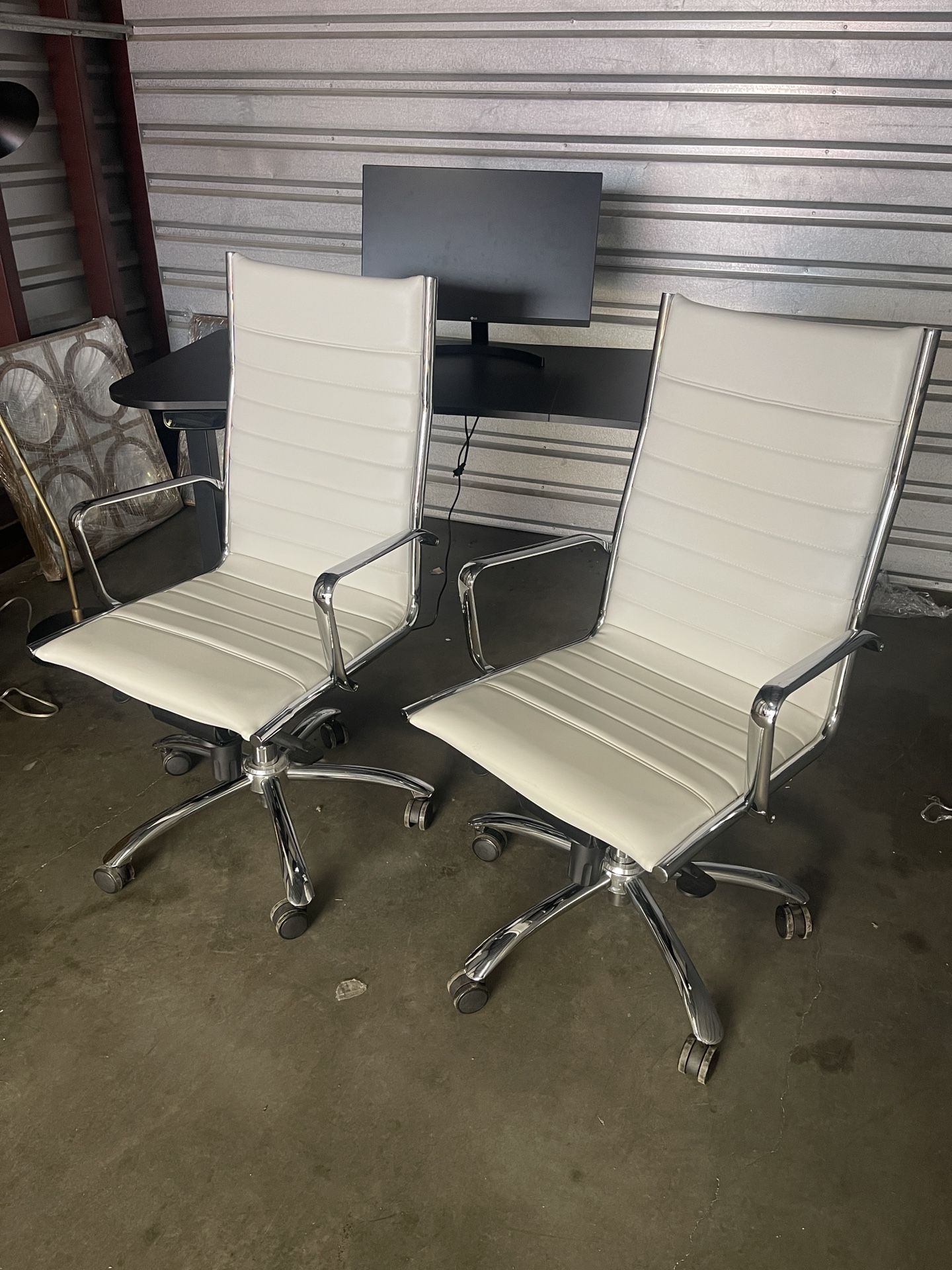 White Desk Chairs