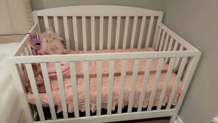 Crib and mattress