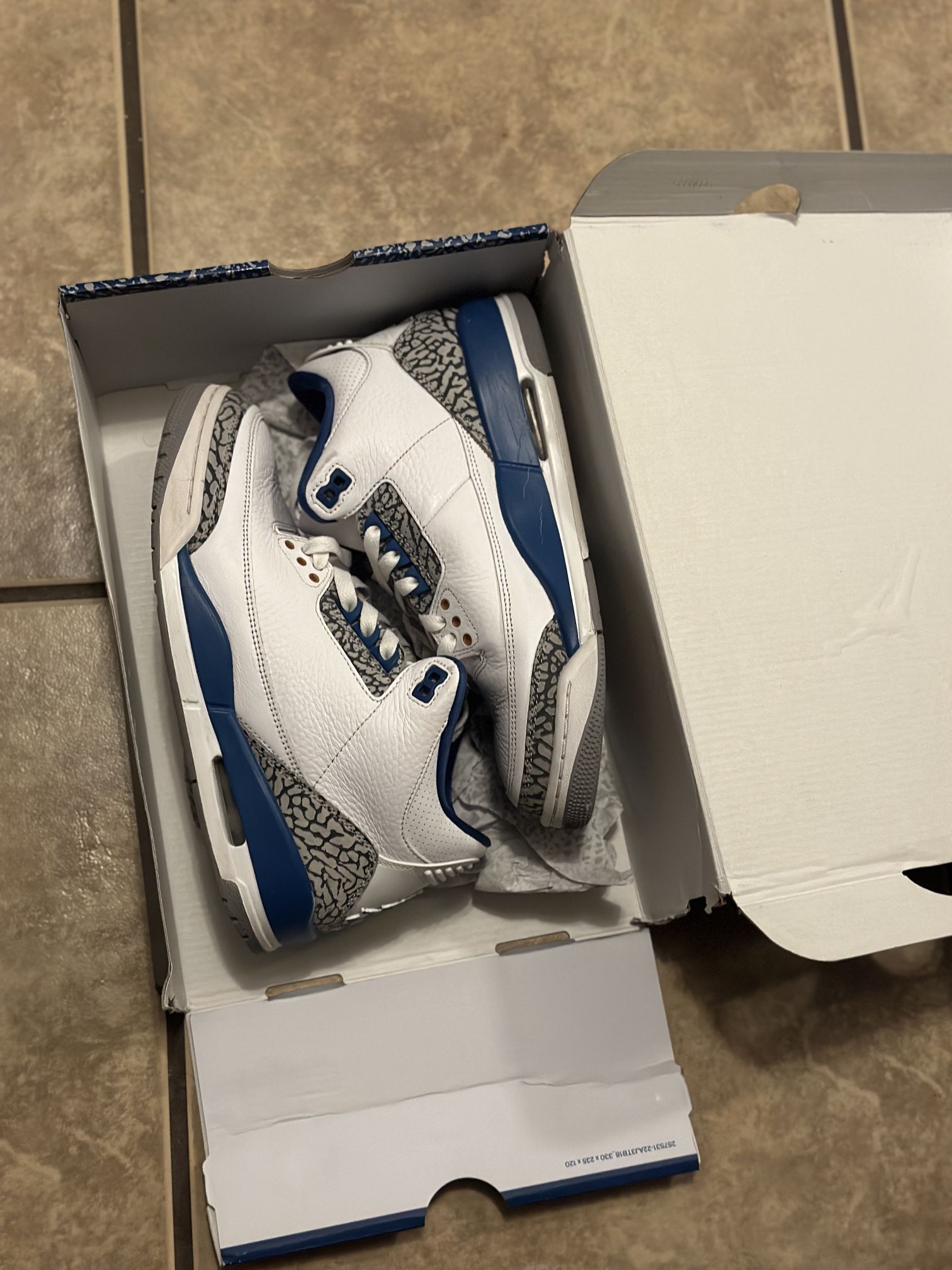 Jordan 3 Wizards Size 8