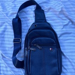 Tommy Hilfiger Synthetic Leather Cross Body 