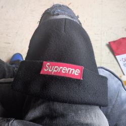 Supreme Beanie