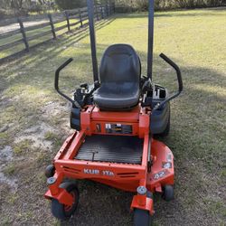 Kubota Lawn Mower low hours