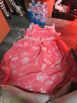 Girls dress