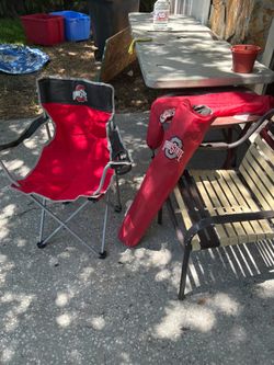 Folding chairs 10$ for 2