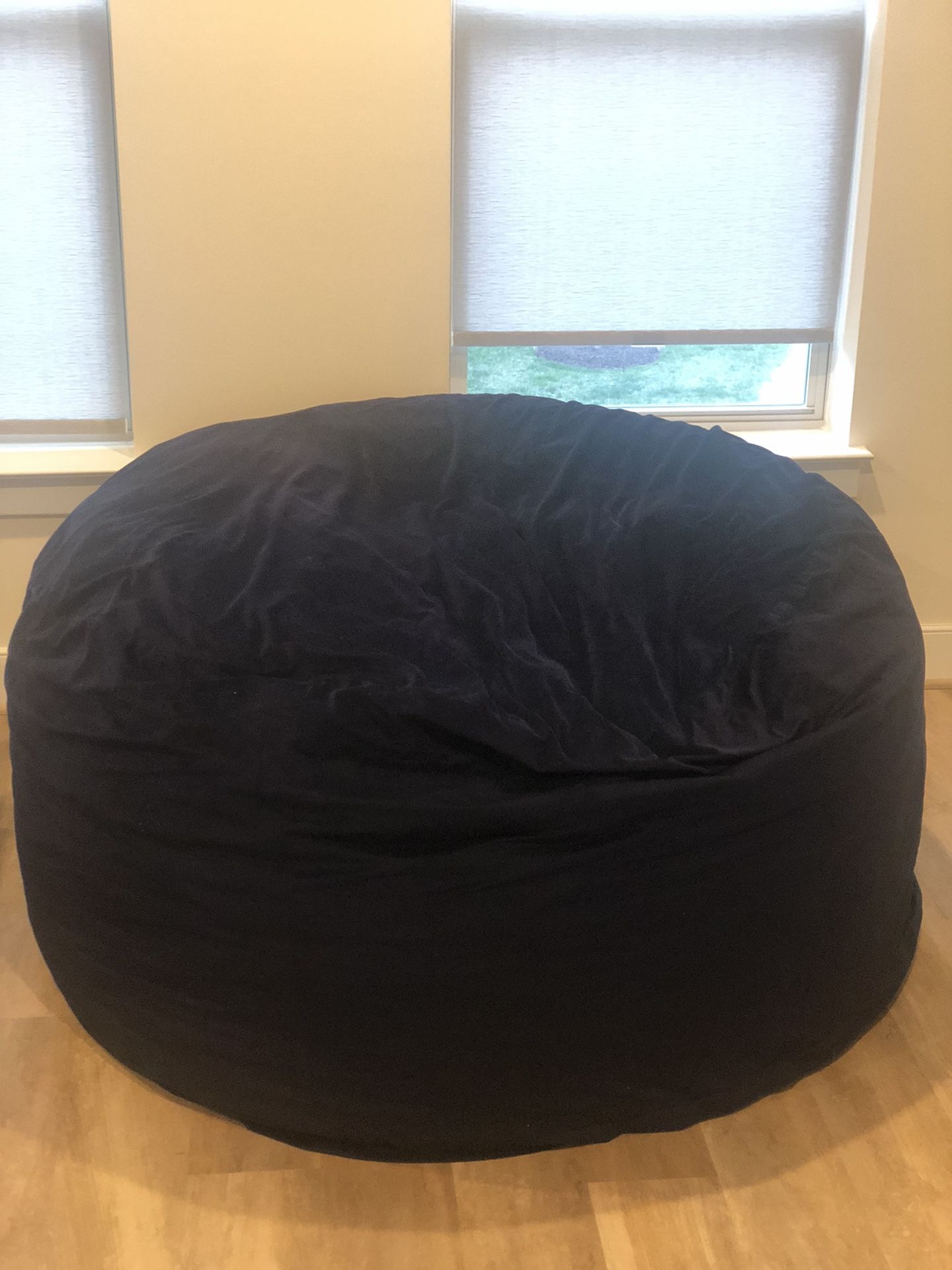 Ultimate Sack 6000: 6 Foot Bean Bag Chair