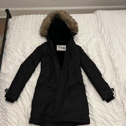 Aritzia TNA Summit Parka