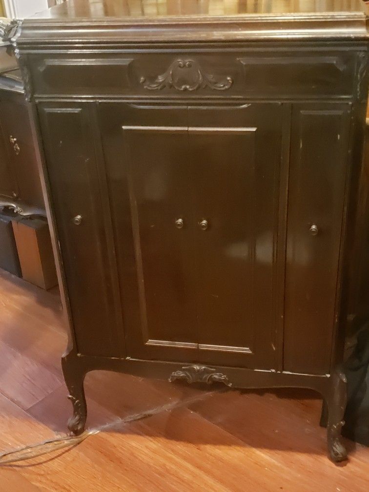 VIctrola VV 8-12 Orthophonic