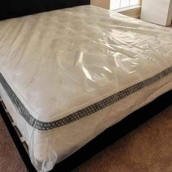 Brand New Queen  10" Hybrid  memory foam Mattress 