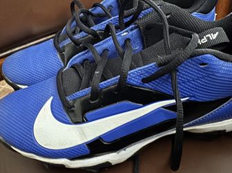 NIKE ALPHA CLEATS SIZE 6y