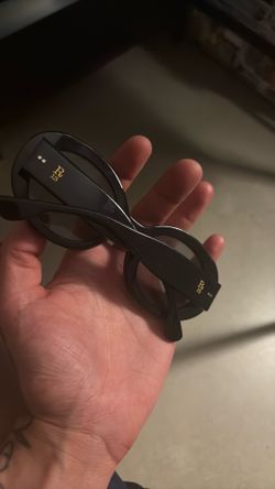 R13 glasses
