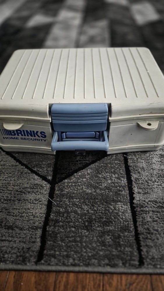 Home Safe Box (Gently Used)