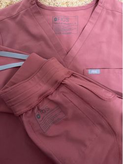 Women’s Figs Scrubs
