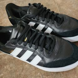 Tyshawn Jones Adidas - Size 9 In Mens