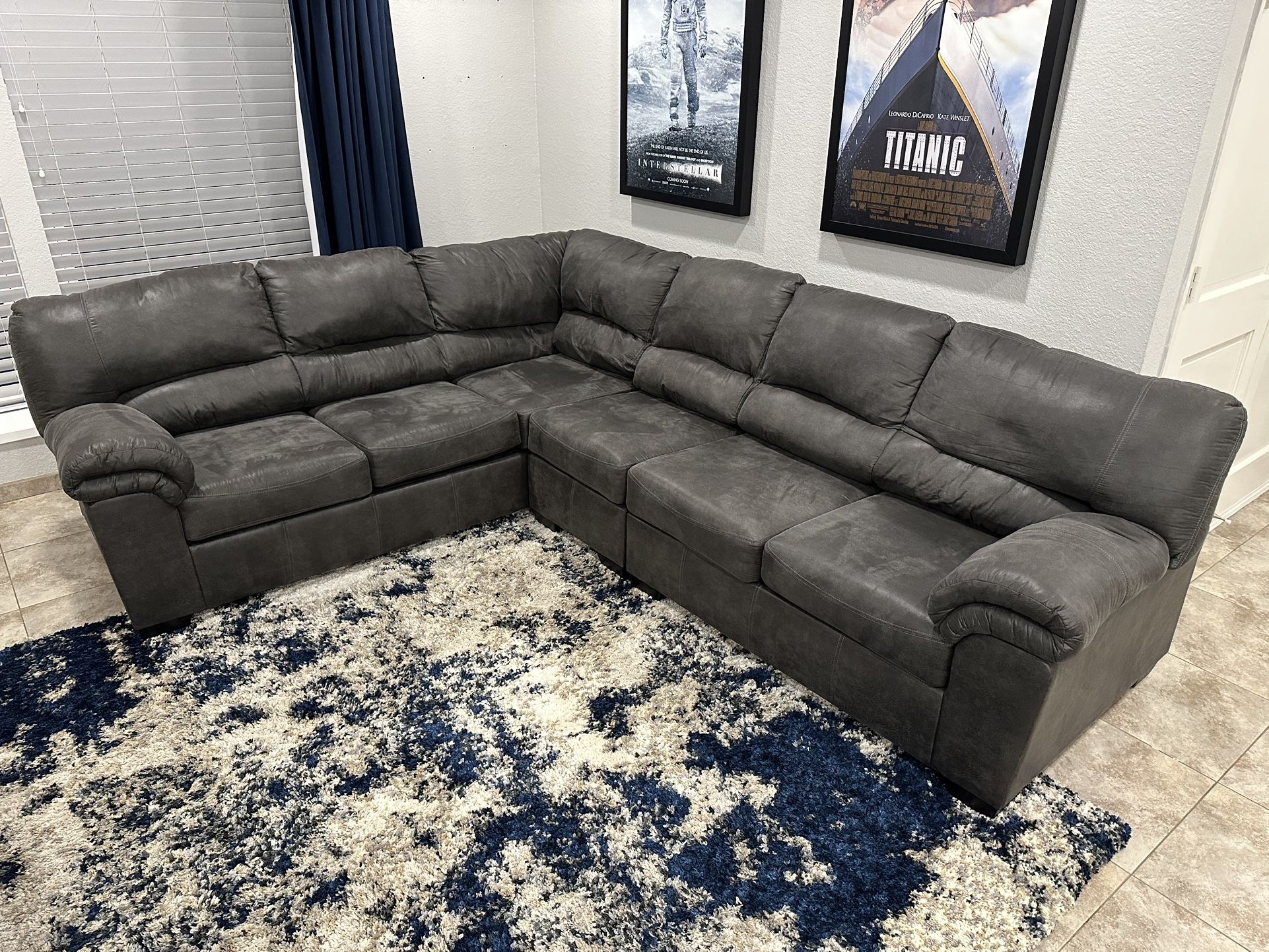 L-Shaped Couch + Ottoman - Mint Condition