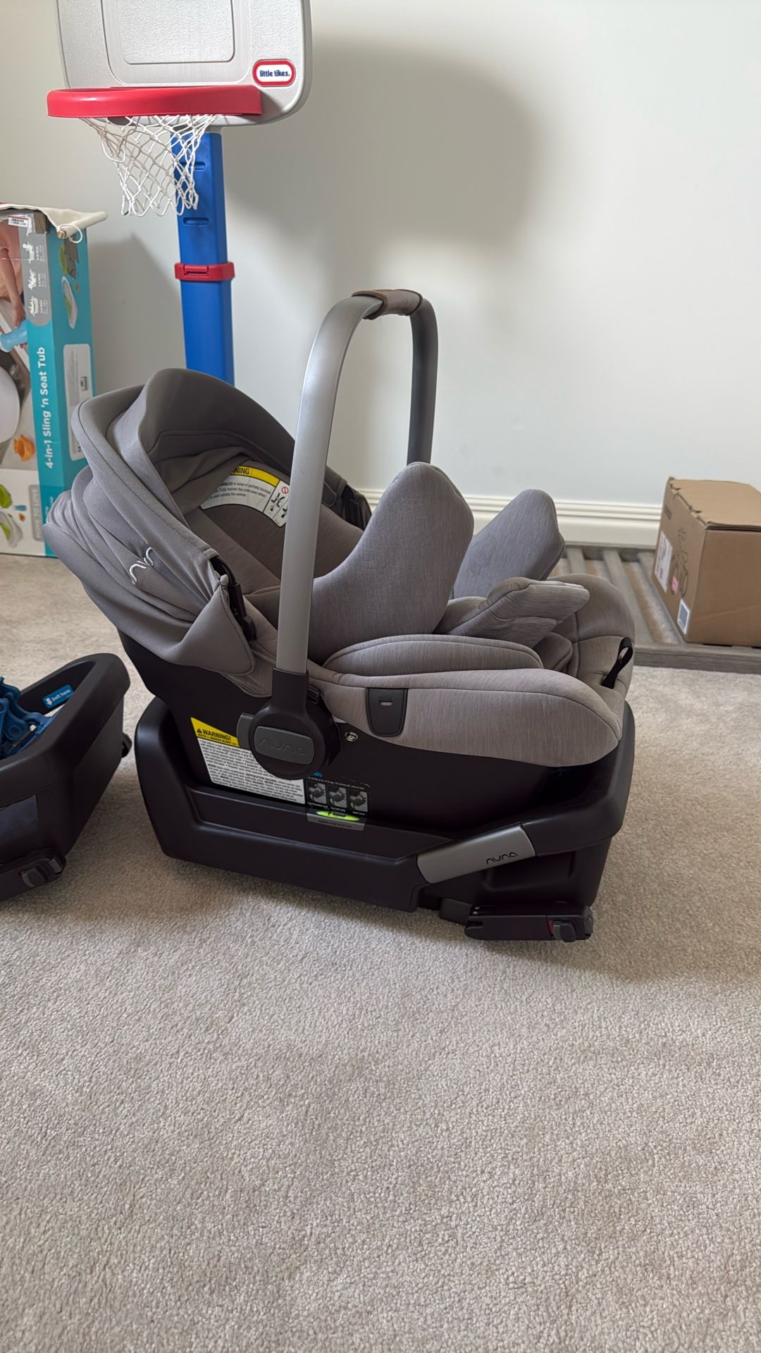 Nuna Pipa Infant Car seat