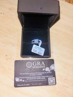 Size 6: 2 carat Moissanite ring