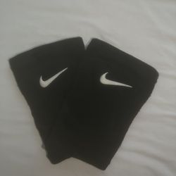 Nike Volleyball Knee Pads 