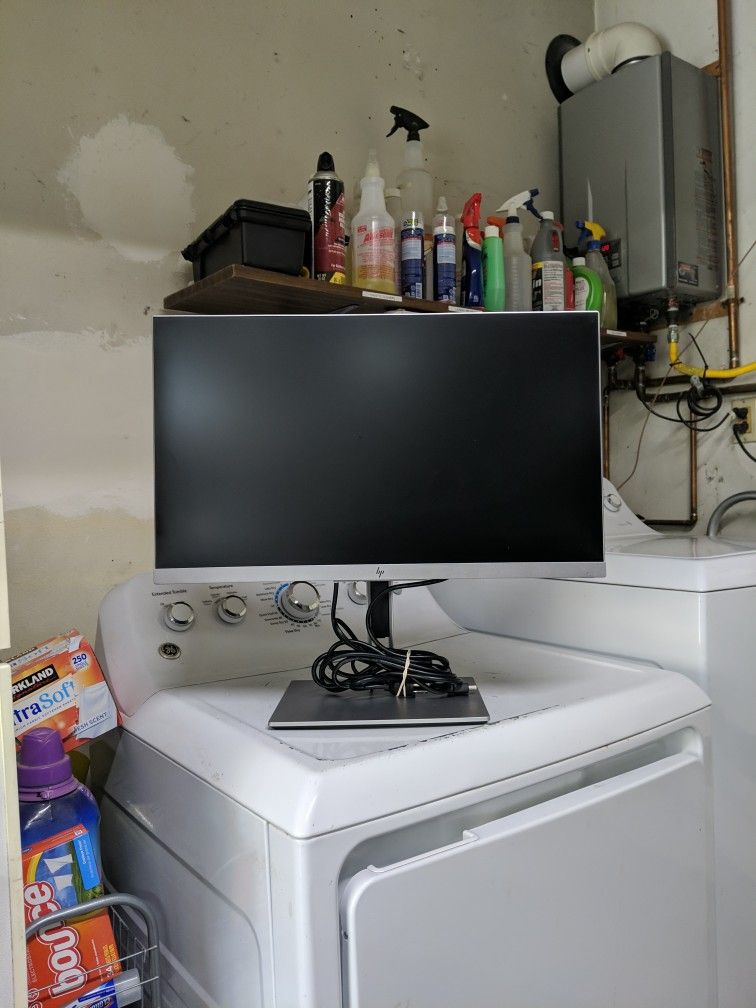 HP 24" HDMI Monitor E243 60 Hertz 1920x1080