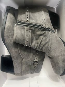Ankle boots 8