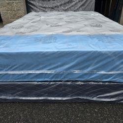 Single Twin Mattress 99 Full Double 159 Queen Bed 179 King 229 California King 229 Frame 69 XL Twin Mattresses All Sizes Available