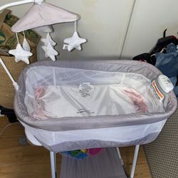 Bassinet 