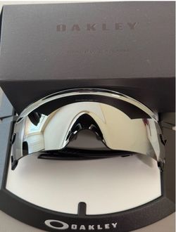 Oakley Kato