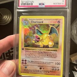 1999 Pokémon Charizard Slabbed Card