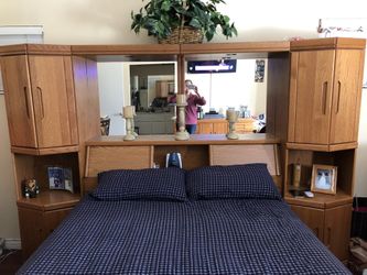 Queen Bedroom Set