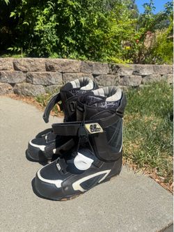 Snowboarding Boots 🏂