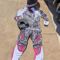 Youth Girls Fox Dirt Bike Jersey Pants And Helmet