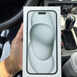iPhone 15 Plus 