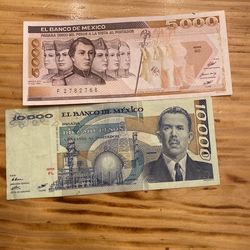 Pair of bills mexico