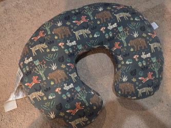 Breastfeeding pillow