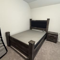Queen Sized Bed Frame & Box Spring
